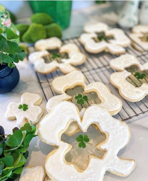 Magically Beautiful Shamrock Cookies