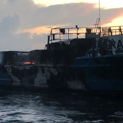 4-people-rescued-crewboat-fire-louisiana