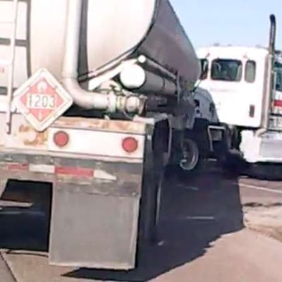 correction-officer-vb-attorneys-18-wheeler