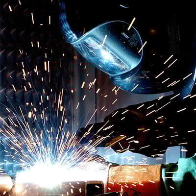 welder-hires-attorneys-fall-on-the-job