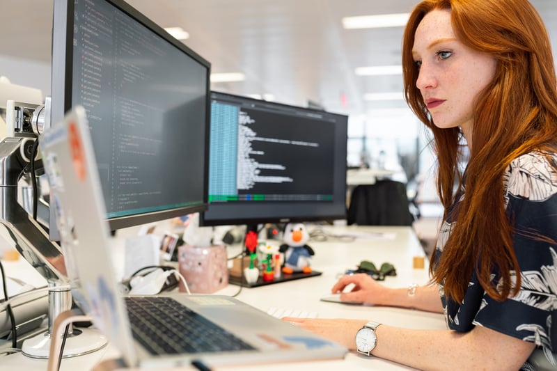 person-coding_wide-photo