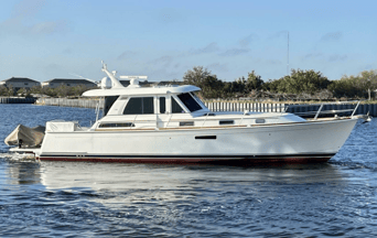 2018 Sabre 48 Salon Express