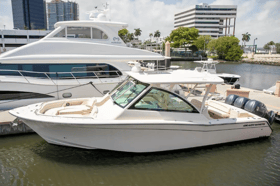 denison-37-grady-white