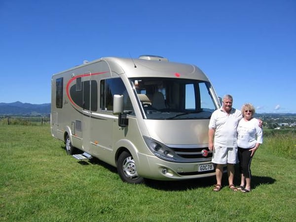 Keen Motorhomers John and Norma Love Their 'Palace'