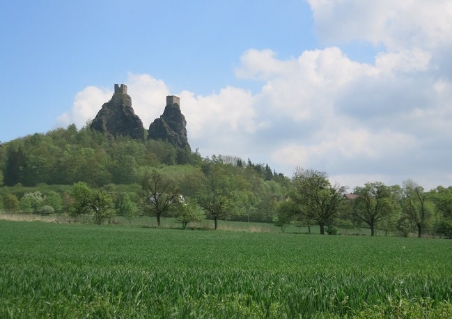 What If Teaching English Isn’t Your Dream Job!? Lessons from a Prague TEFL Teacher