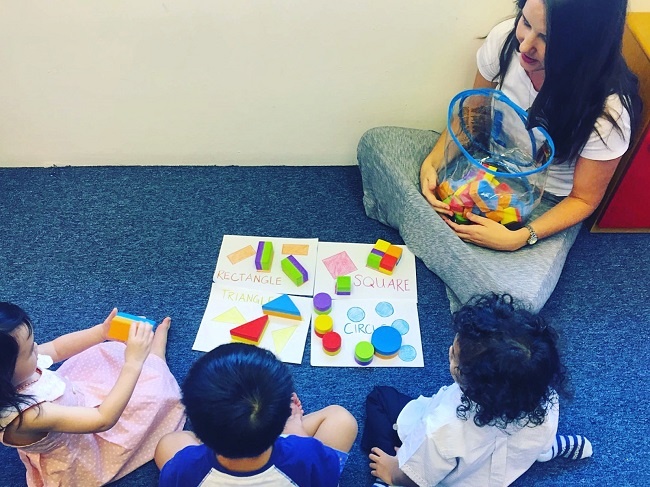 10 Common Mistakes to Avoid in the Classroom While Teaching English Abroad