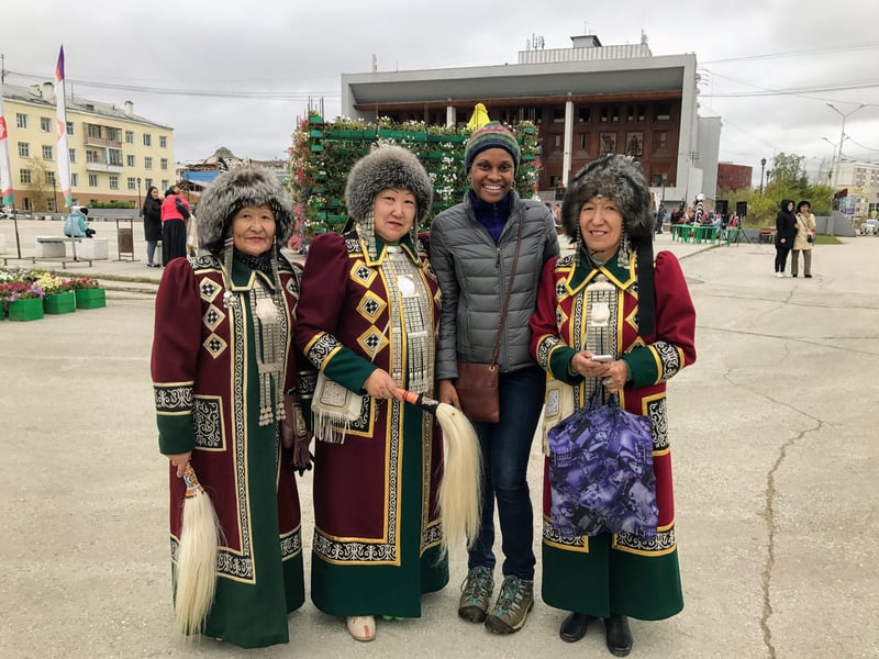What are the Basic Requirements for Teaching English in Russia?