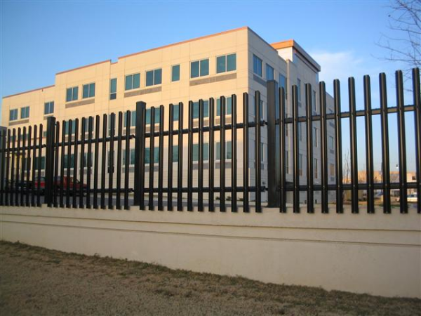 Ornamental Fences, Ornamental Fences richmond, ornamental fence norfolk, ornamental fence raleigh, Commercial aluminum fences richmond, commercial aluminum, commercial aluminum fence