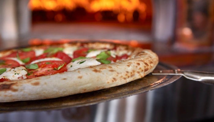 Set Your Venue Apart with Wood Fired Pizza Crusts
