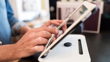 6 Ways Restaurant Operators Use Technology to Solve Labor Challenges