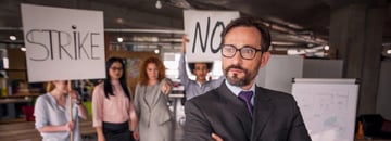 人事評価で起こりうるリスクを軽減するためのポイント