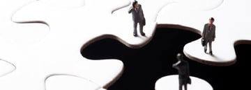 評価データの紛失、パスワードの流出……人事評価の落とし穴