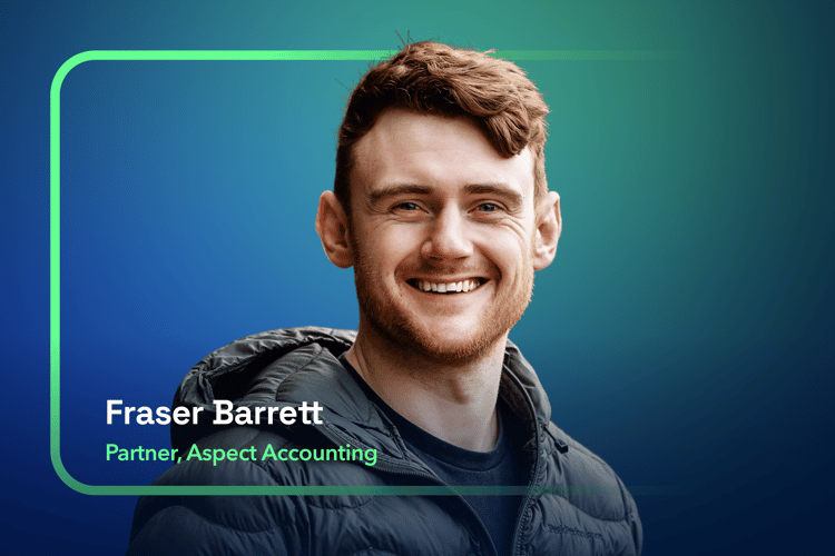 Fraser Barrett, the founder of Aspect Accounting, shares his experience with Plooto