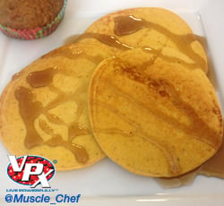 protein pumpkin pancakes 01