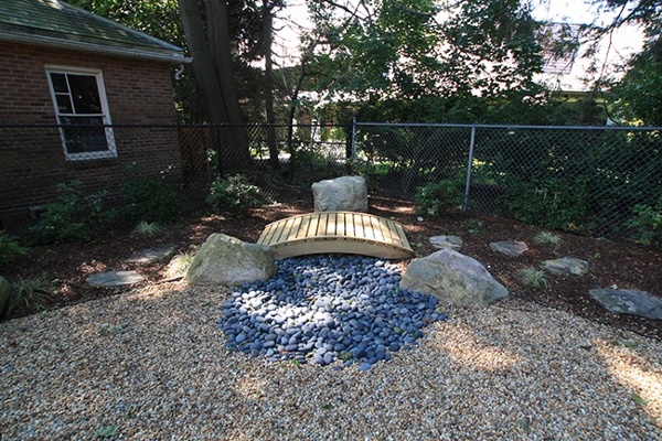 10-Outdoor-Play-Space
