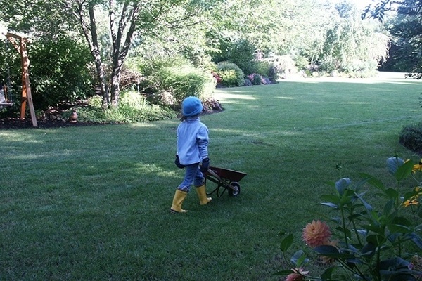 14-Outdoor-Play-Space
