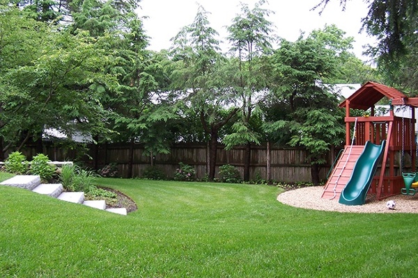 4-Outdoor-Playspace