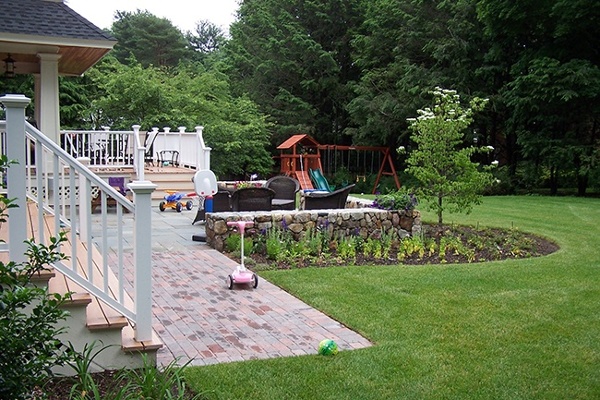 5-Outdoor-Playspace