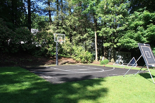 7-Outdoor-Sportcourt
