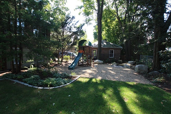 9-Outdoor-Play-Space