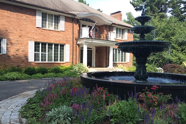 15-Residential-Landscape-Ideas
