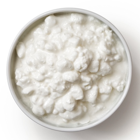 cottage cheese in bowl