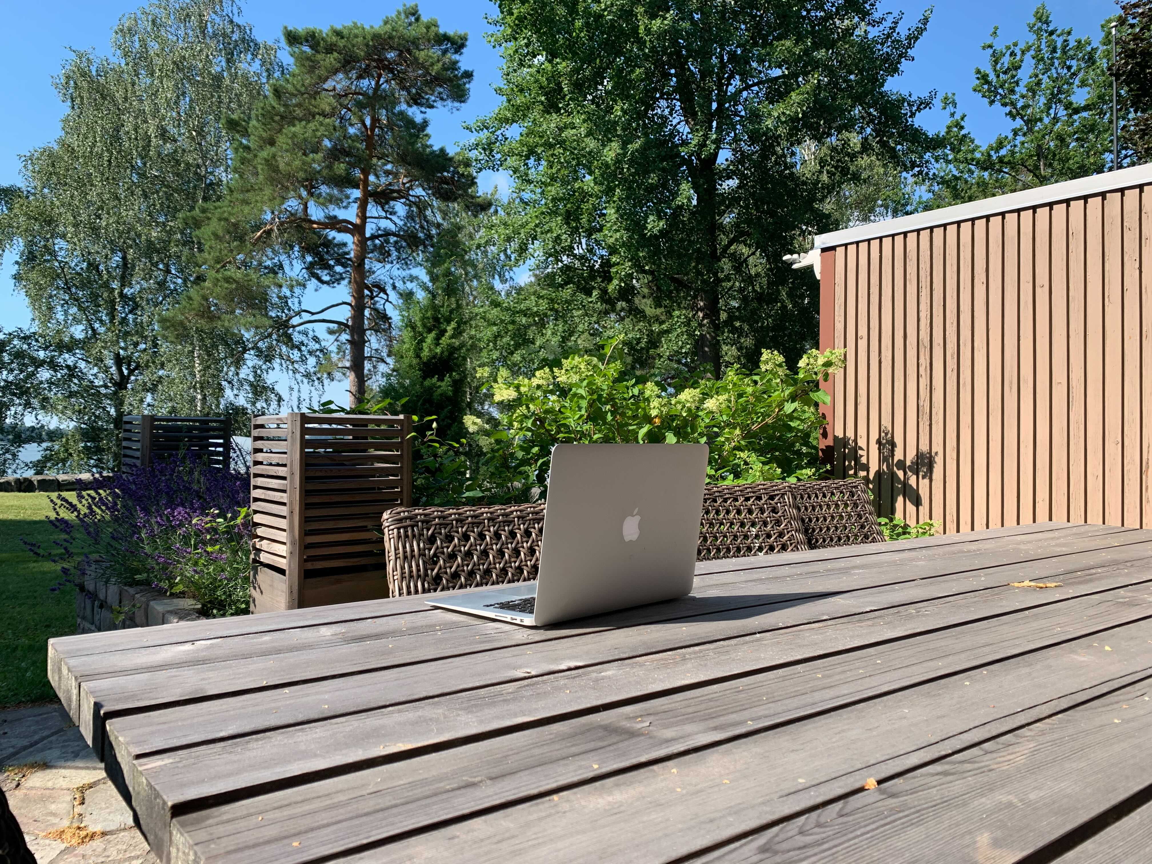 Kuvienkin muokkaus sujuu kännykällä. 