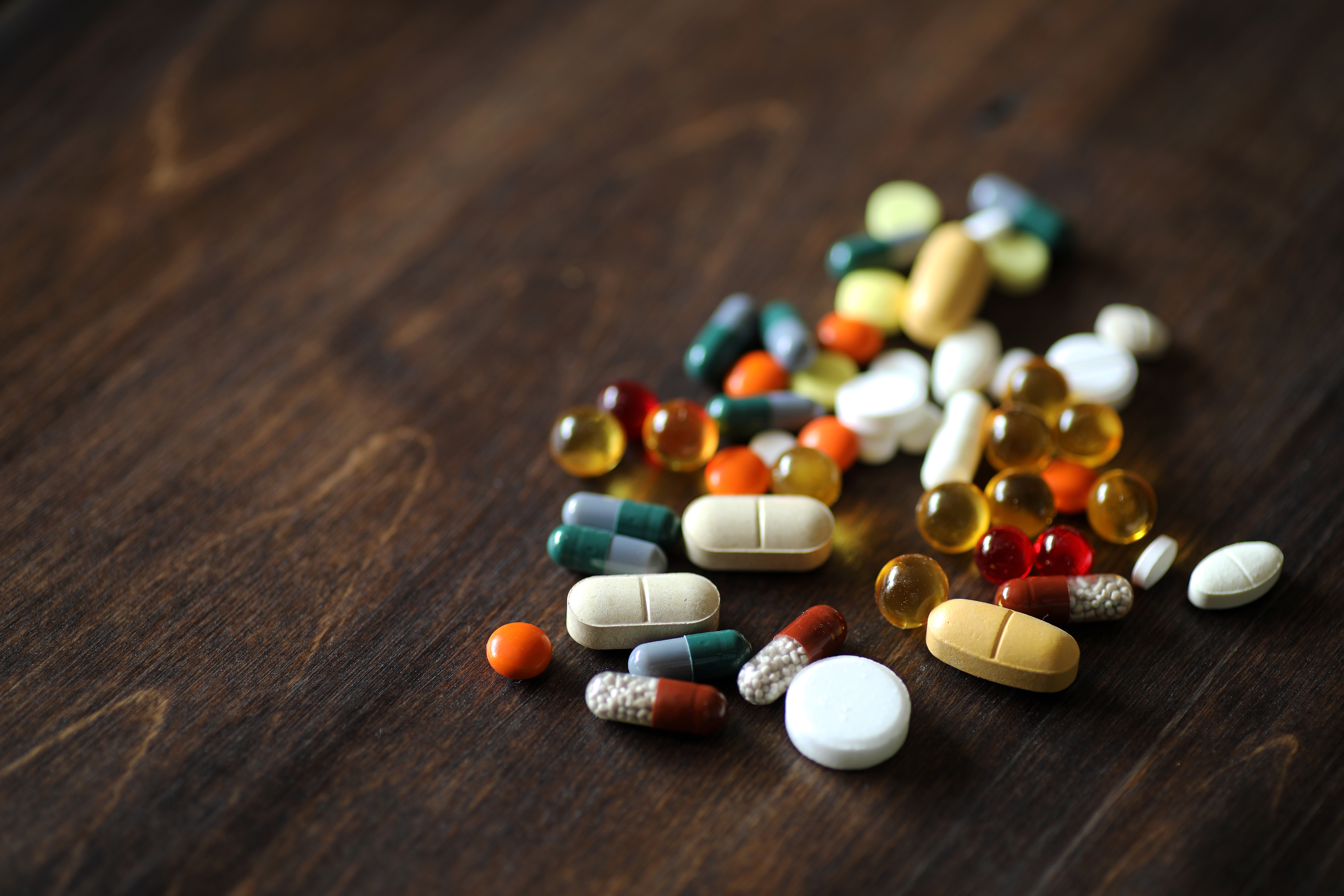 Do I Need a Dietary Supplement? Tips for Older Adults