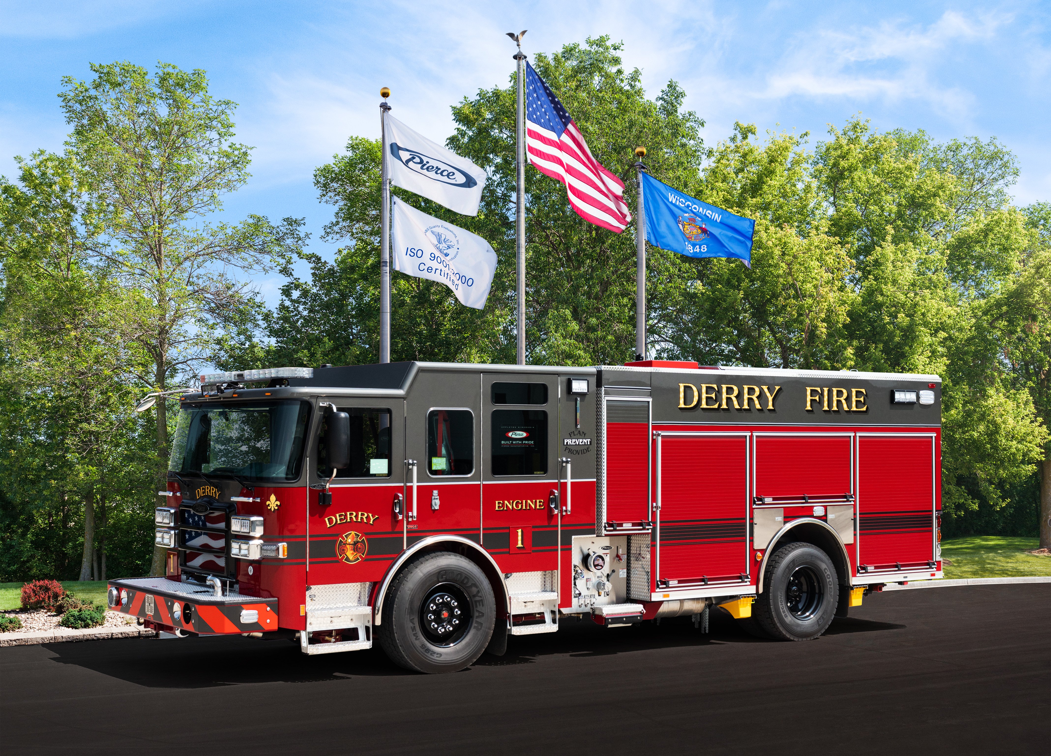 Enforcer Pumper delivered to DERRY FIRE DEPATMENT, NH                          