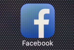 Facebook logo in wake of data gathering scandal with Cambridge Analytica | Varay, El Paso