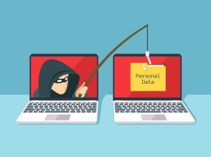 Data thief phishing between two laptops | Varay, El Paso