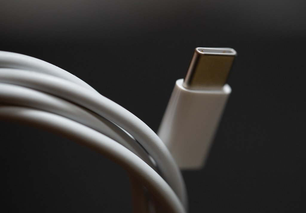 The difference between USB-C and Thunderbolt 3 - Varay Managed IT 