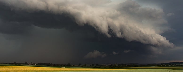 Storm's a Brewin' : Shelf Clouds