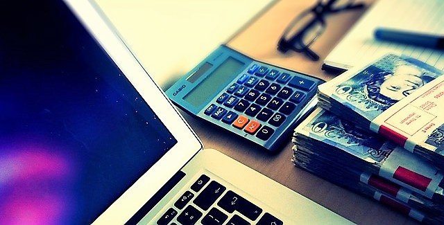 Banking finance and money tech.jpg Banking finance and money tech.jpg