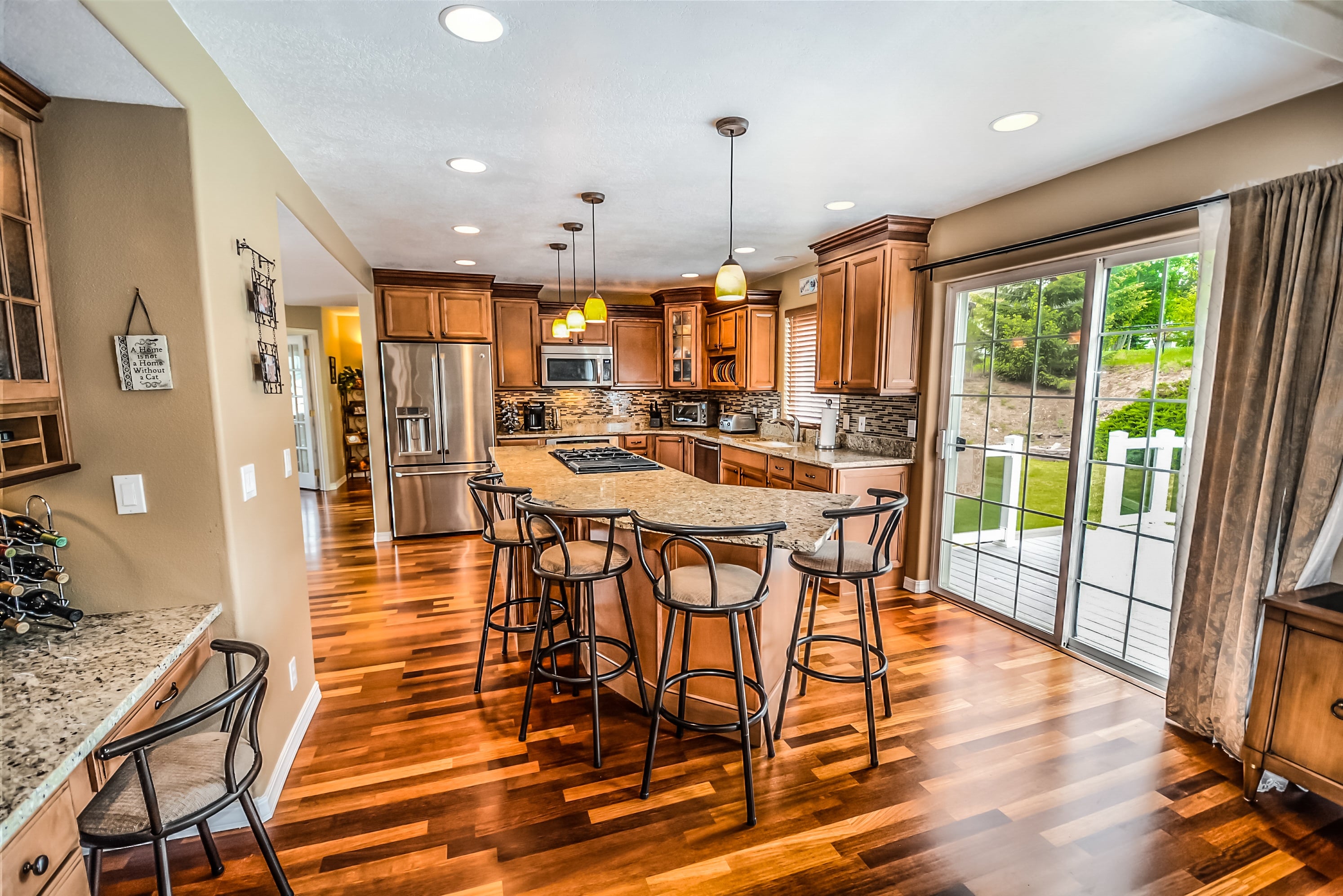 virtual reality and augmetned reality applications in the real estate virtual reality and augmetned reality applications in the real estate