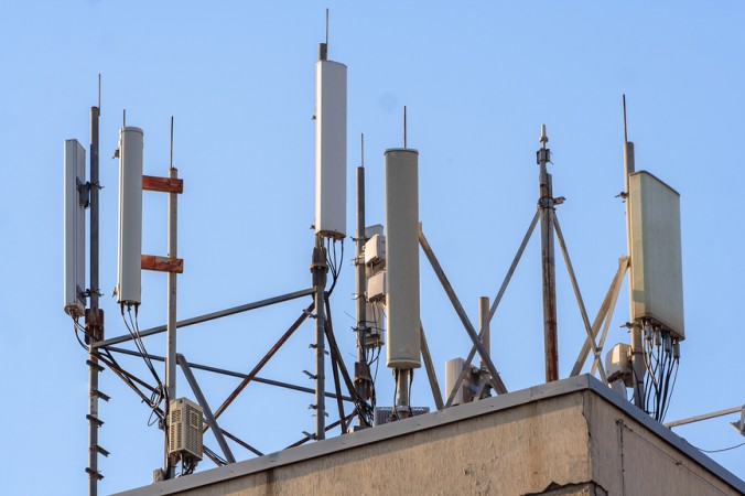 В октябре выявлено более 1,4 тыс. радиоэлектронных средств операторов «большой четверки», работающих с нарушениями