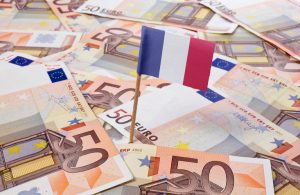 Франция вводит дополнительный налог для ИТ-компаний