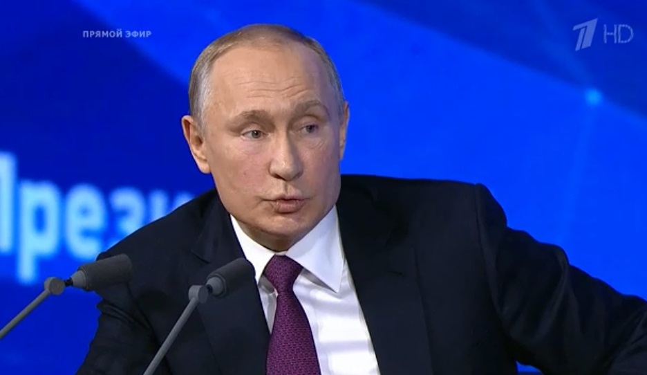 Владимир Путин поддержал правовое регулирование публикаций в Интернете. Цитаты недели.