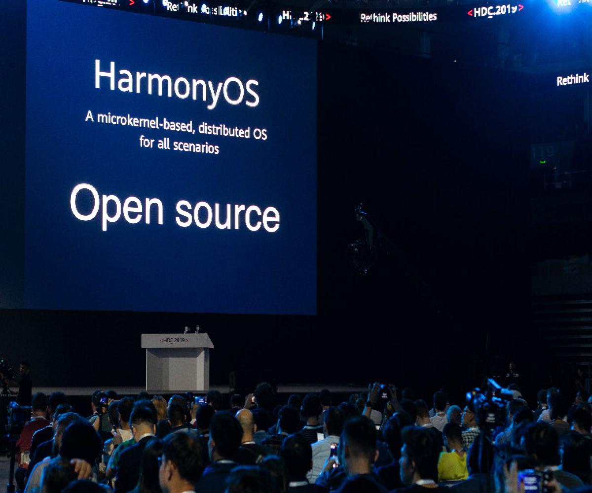 Huawei представляет HarmonyOS, пока продолжает использовать Android
