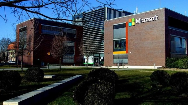 Microsoft заплатит многомиллионный штраф за подкуп Венгерских властей