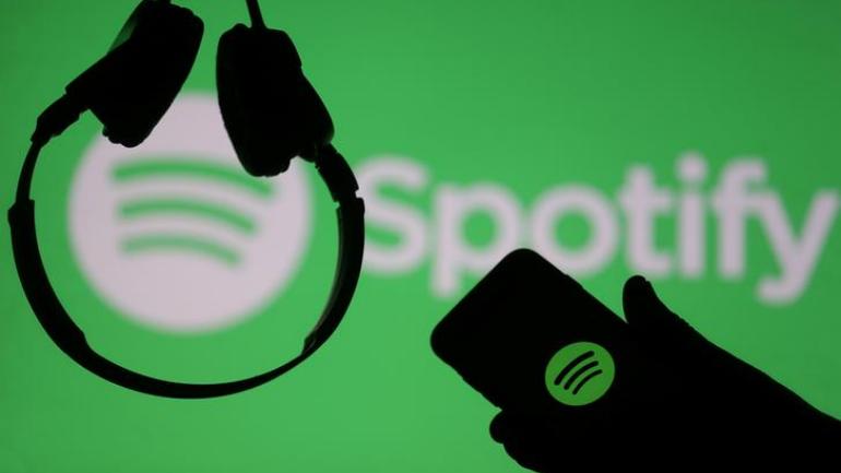 Стриминговый сервис Spotify снова переносит свой российский запуск