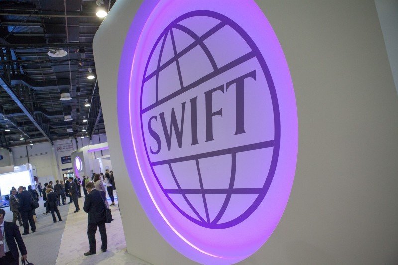Банк России создаст аналог SWIFT