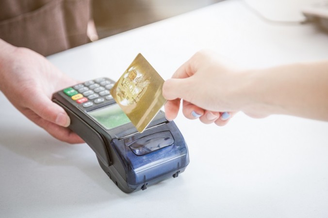 ВТБ: популярность оплаты банковскими картами удвоится к 2021 году