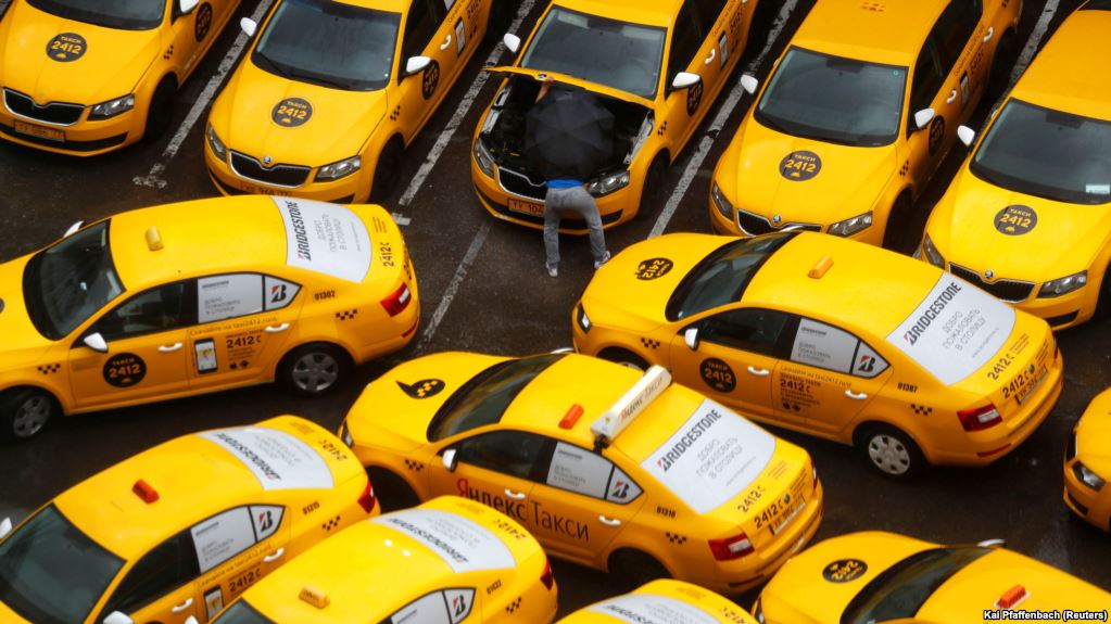 Госдума приняла в первом чтении законопроект о регулировании агрегаторов такси