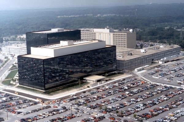 АНБ настаивает на возобновлении программы сбора данных о телефонных разговорах
