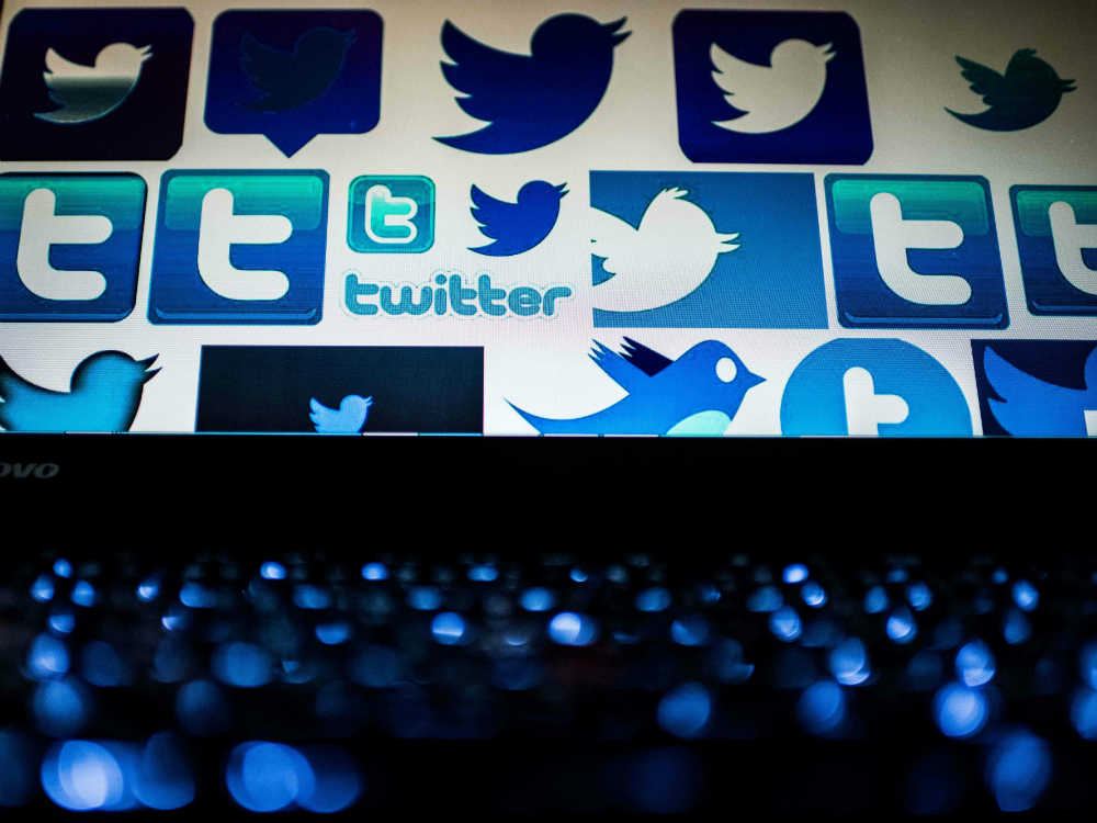 Компания Twitter удалила десятки тысяч страниц с политической пропагандой