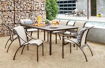 What Type Of Patio Furniture Is Best For Your Baton Rouge Backyard