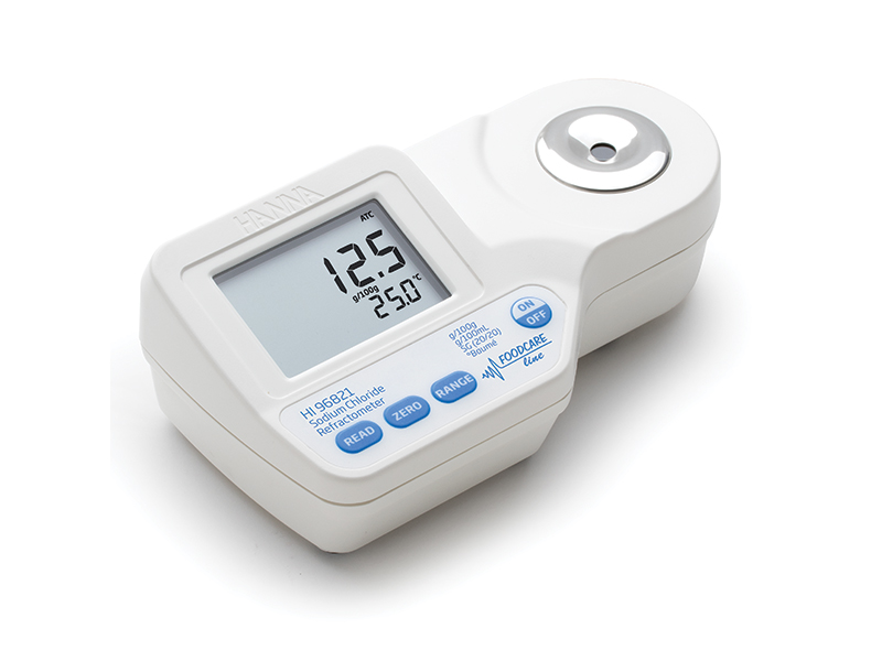 digital-refractometer-for-measuring-sodium-chloride-in-food-hi96821
