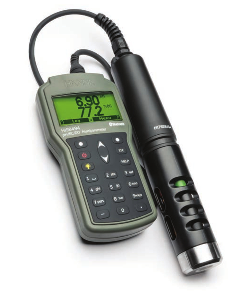 HI98494 Side View Multiparameter Meter