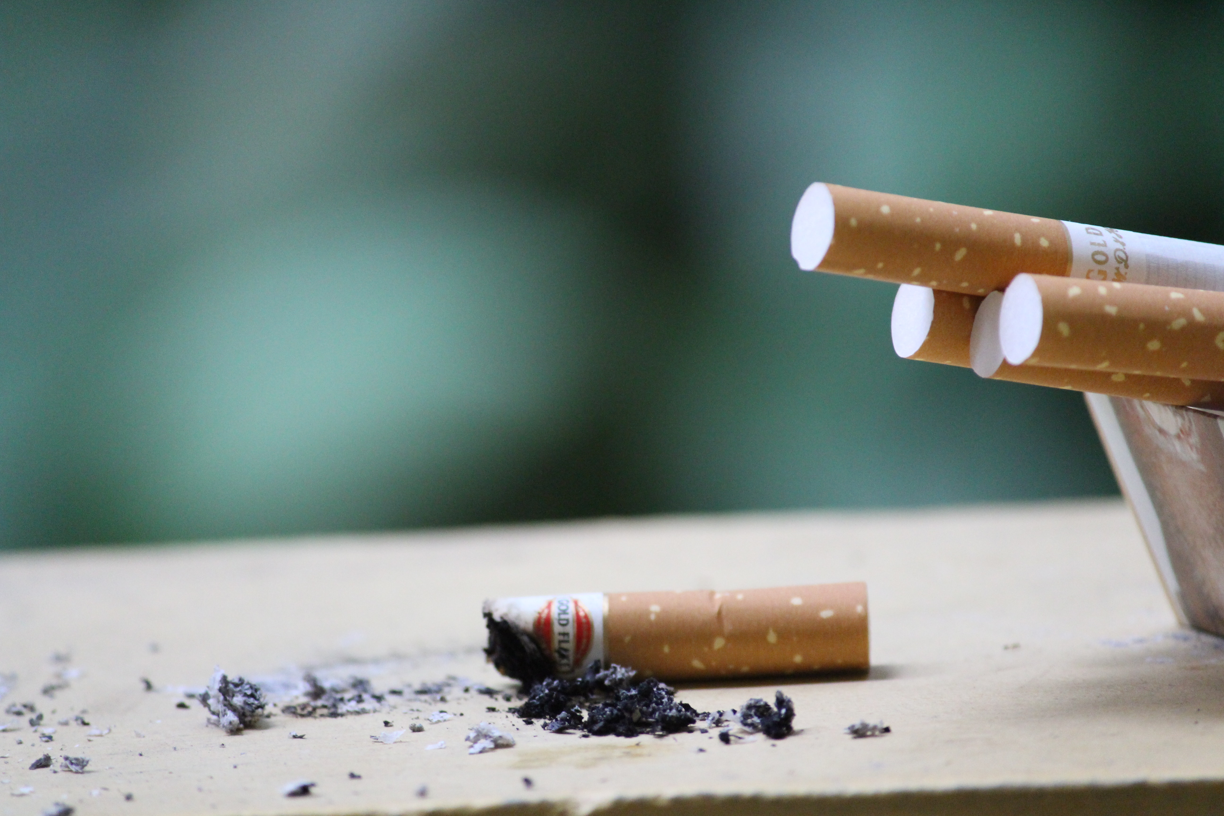 what do vapor cigarettes look like E-cigarette | Characteristics, Safety Issues, & Regulation